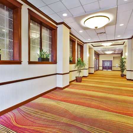 Hilton Garden Inn Cleveland Downtown-3